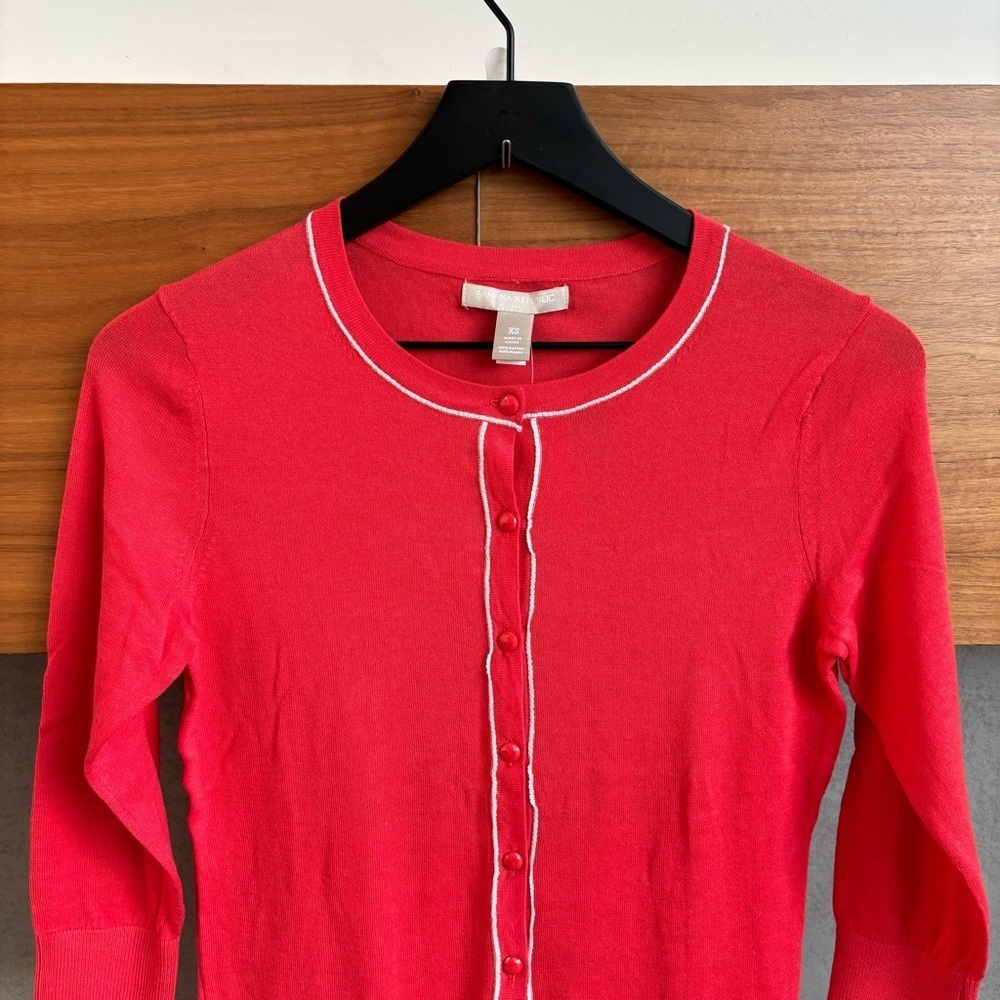 NWT Banana Republic Sweater, Size XS - Picture 2 of 8